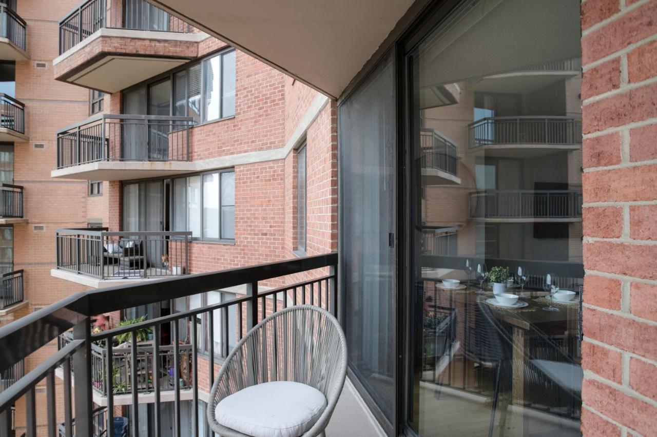 Stylish And Charming Apartment In Pentagon City Arlington Bagian luar foto